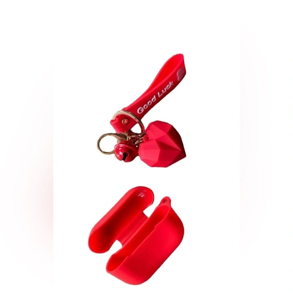 NWT Valentine’s Case with Heart Charm for AirPods Pro